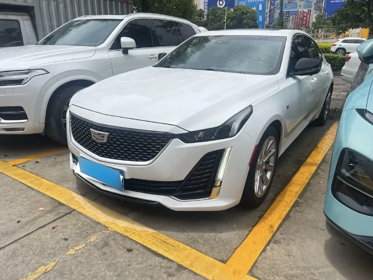 2020 Cadillac CT5 2.0T 237HP L4 10AT