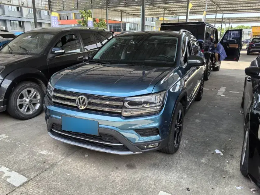 2019 Volkswagen Tharu 2.0T 186HP L4 7DCT
