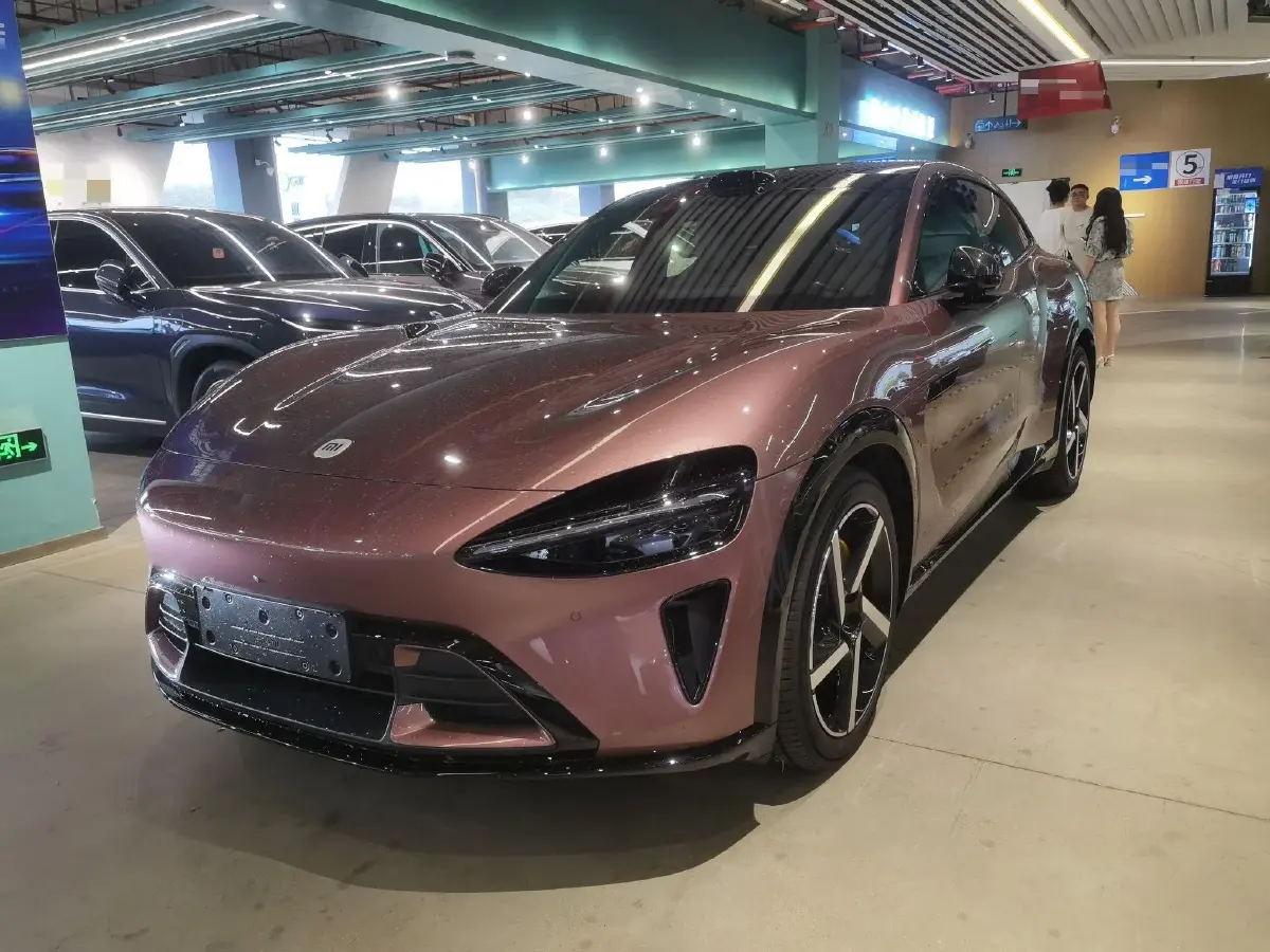 2025 MI YU7 BEV 101.7KWH