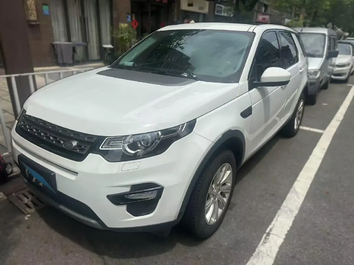 2018 Land Rover Discovery Sport 2.0T 200HP L4 9AT