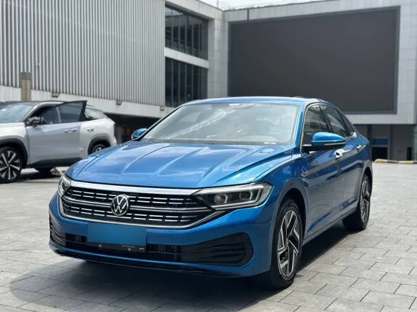 2023 Volkswagen Sagitar 1.4T 150HP L4 7DCT