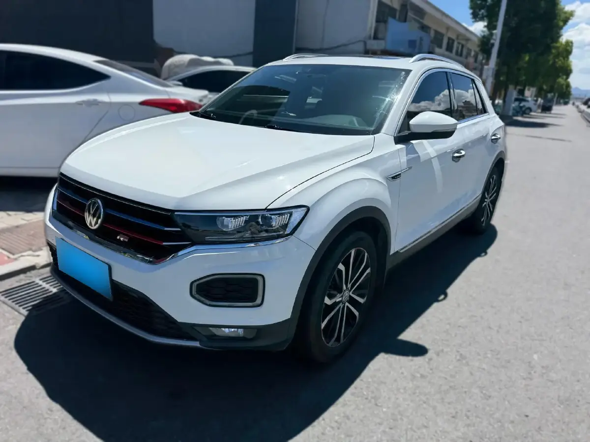 2020 Volkswagen T-Roc 1.4T 150HP L4 7DCT