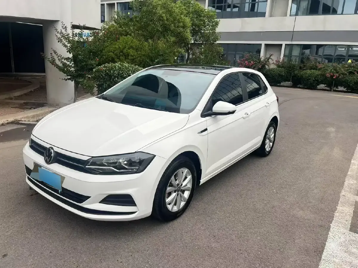 2021 Volkswagen Polo 1.5L 113HP L4 6AT