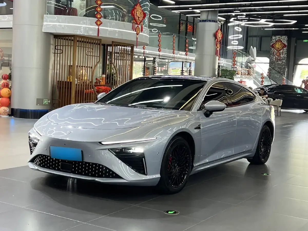 2022 Neta S Range Extended 231HP REEV 43.88KWH