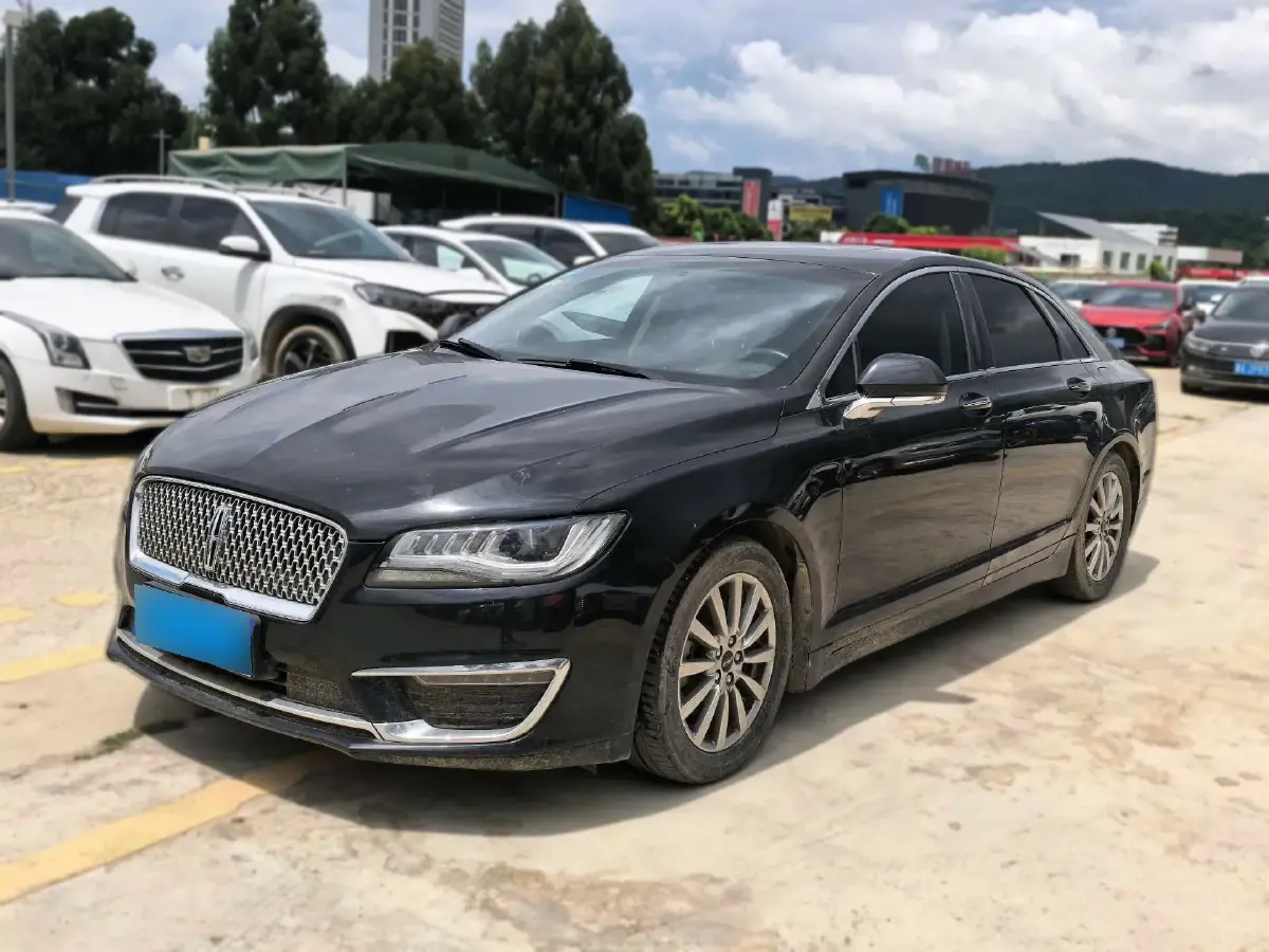 2017 Lincoln MKZ 2.0T 203HP L4 6AT