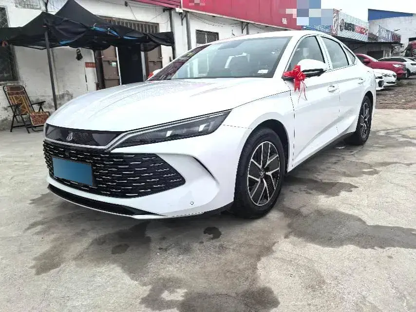 2024 BYD QinL 1.5L 101HP L4 E-CVT PHEV 10.08KWH