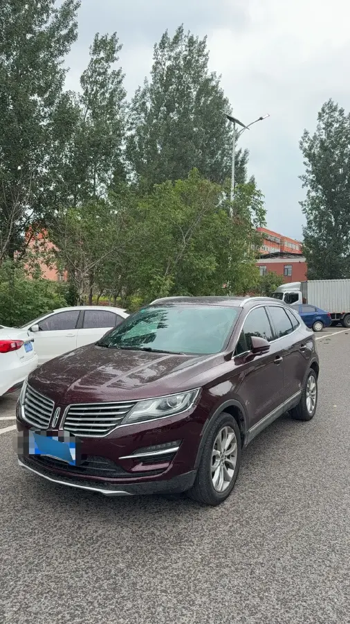 2017 Lincoln MKC 2.0T 203HP L4 6AT