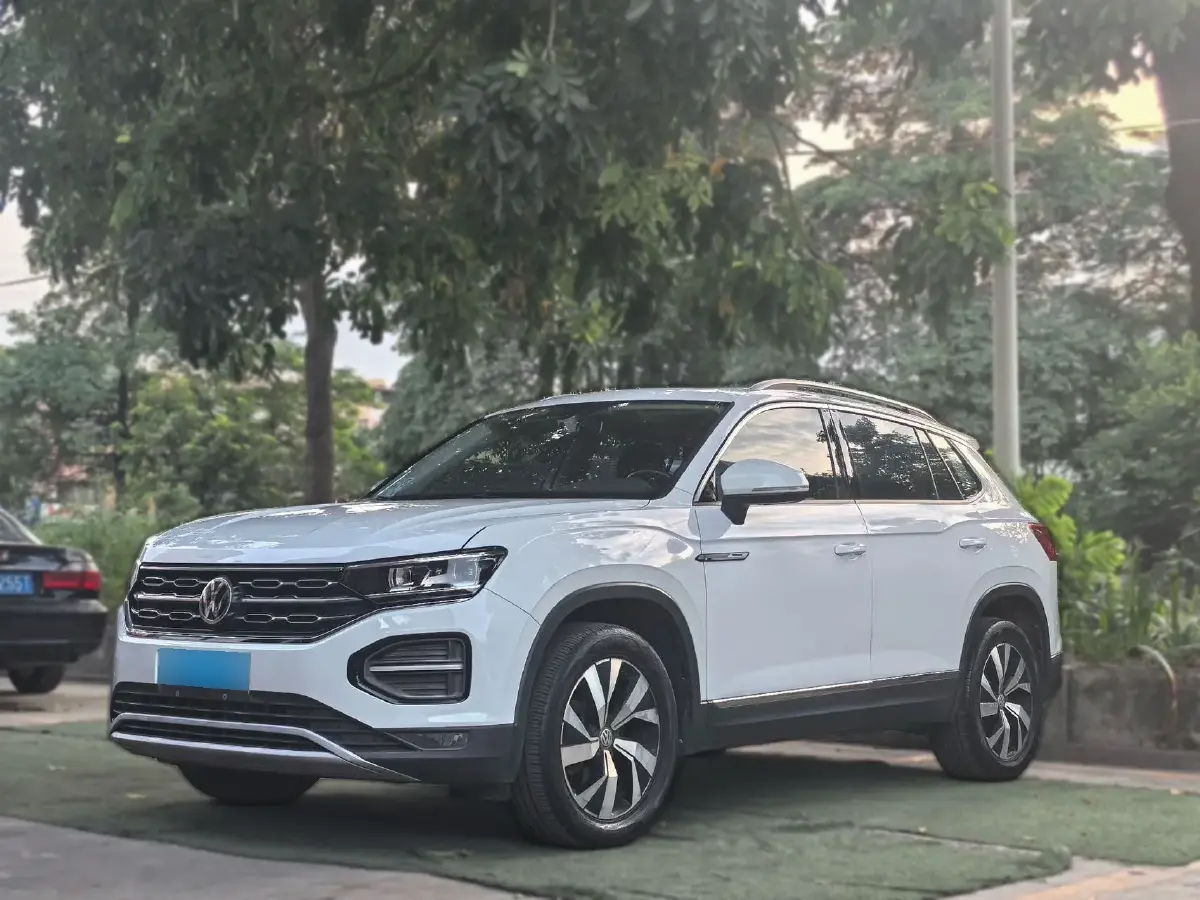 2020 Volkswagen Tayron 2.0T 186HP L4 7DCT