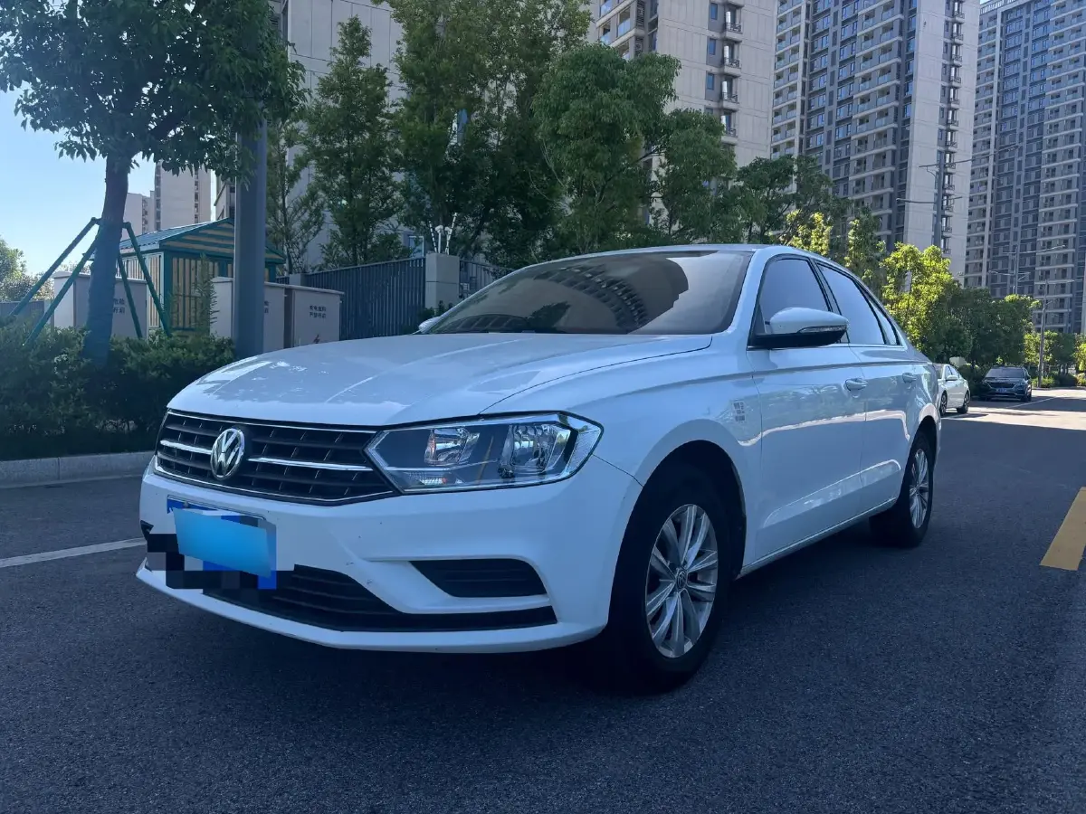 2018 Volkswagen Bora 1.5L 110HP L4 5MT