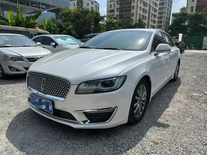 2018 Lincoln MKZ 2.0T 203HP L4 6AT