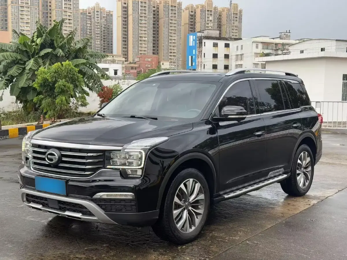 2017 GAC Trumpchi GS8 2.0T 201HP L4 6AT