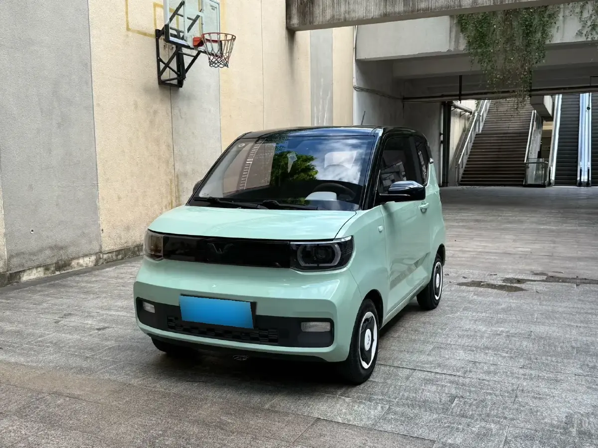 2022 WuLing HongGuang MINI EV BEV 13.9KWH