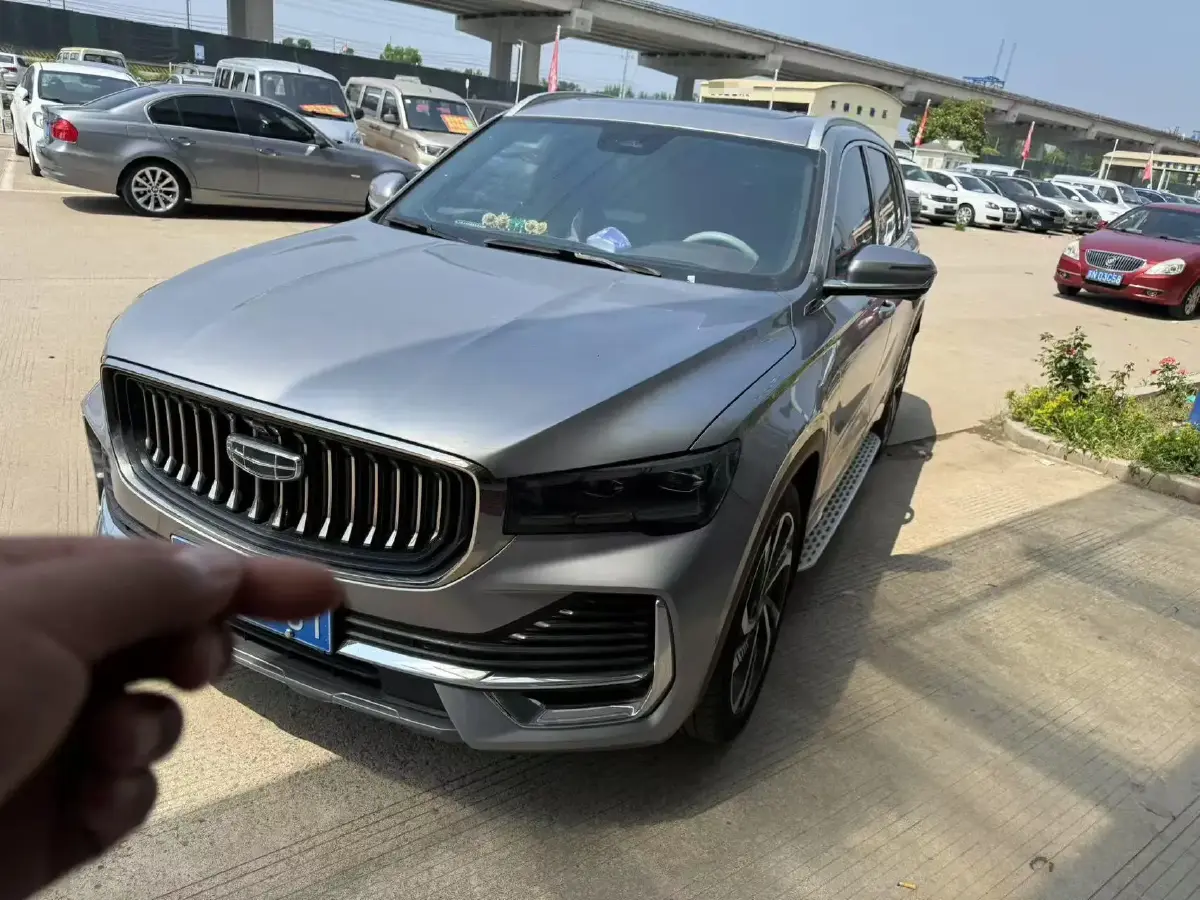 2021 Geely Monjaro 2.0T 218HP L4 7DCT