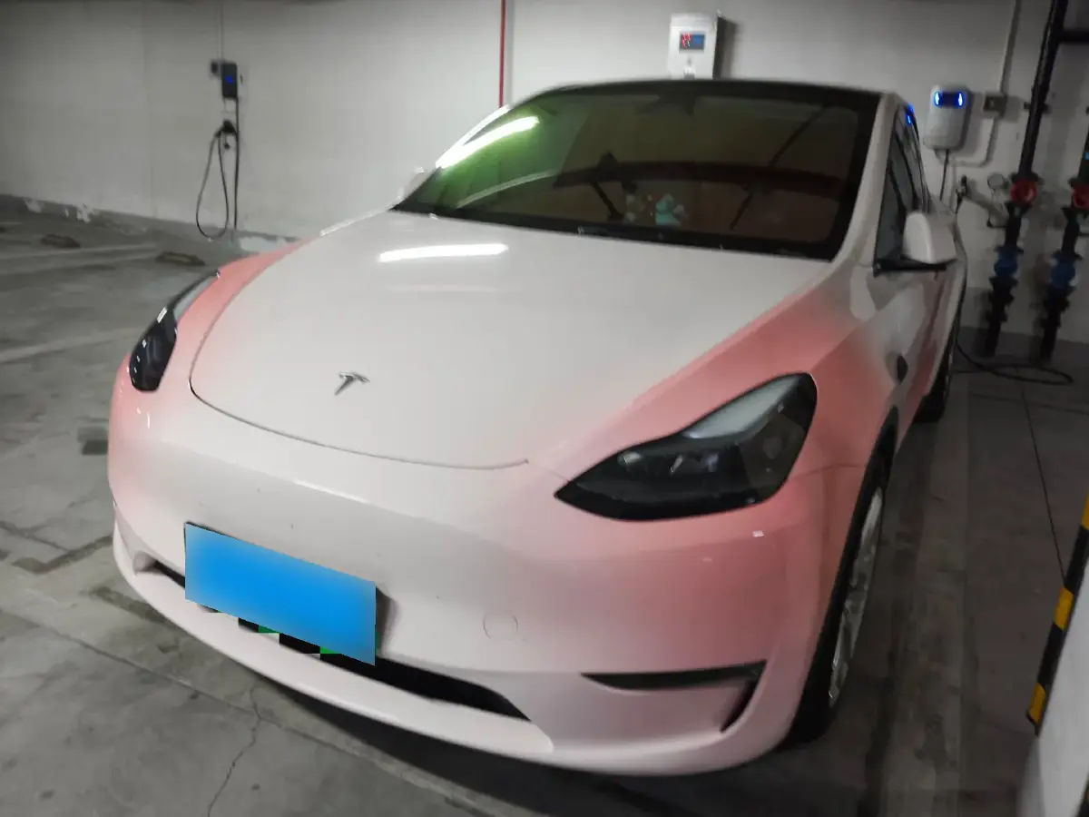 2024 Tesla Model Y BEV 60KWH