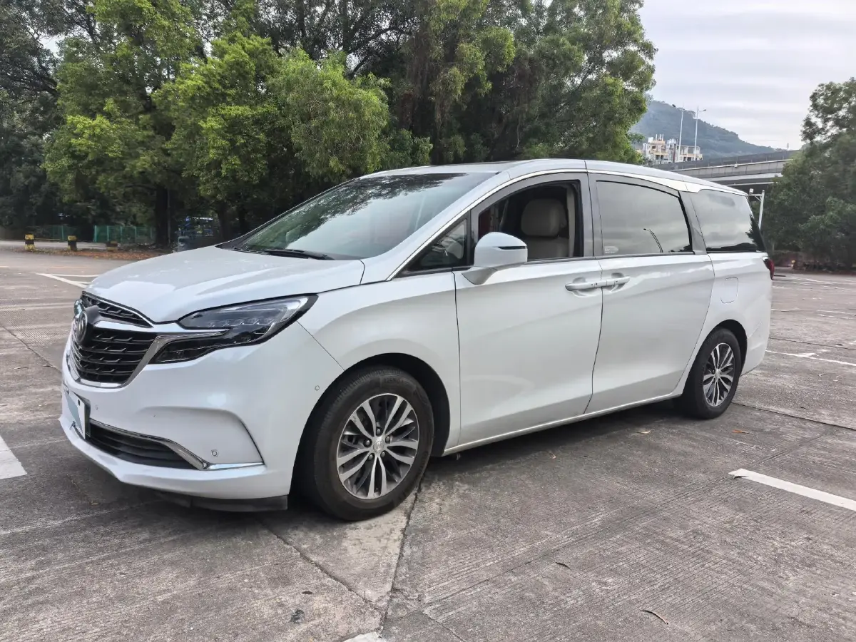 2022 Buick GL8 2.0T 237HP L4 9AT