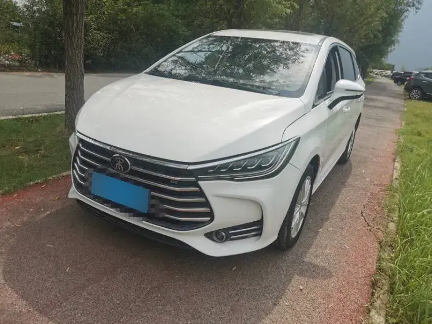 2019 BYD Song MAX 1.5T 160HP L4 6MT