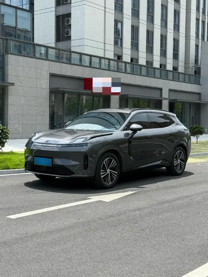 2023 LYNK&CO 08 EM-P 1.5T 163HP L4 3DHT PHEV 21.2KWH