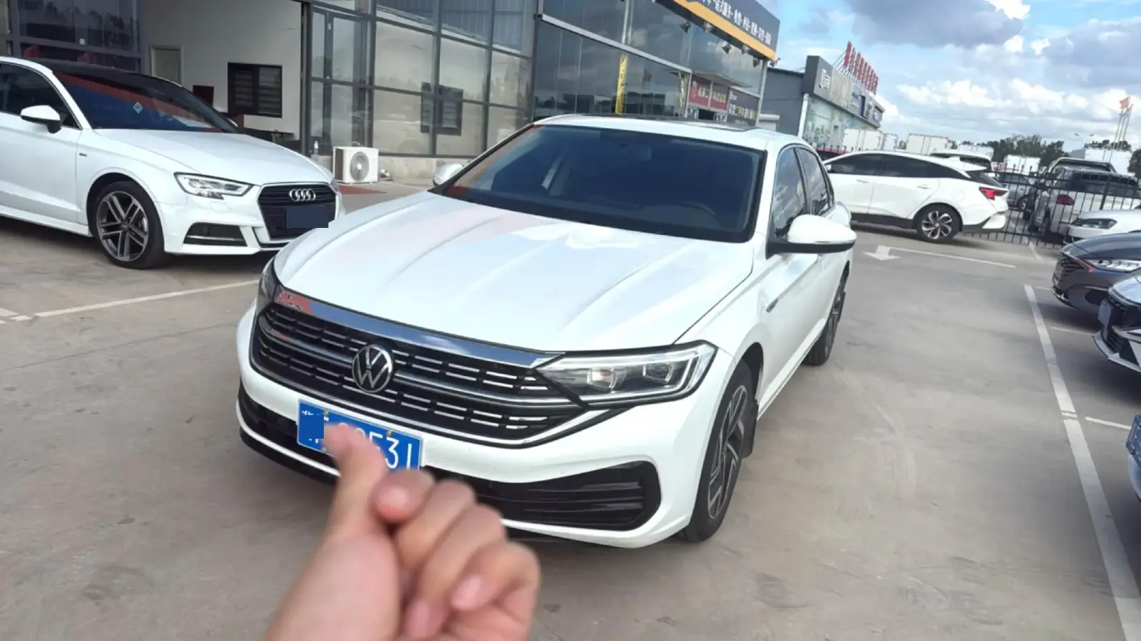 2023 Volkswagen Sagitar 1.4T 150HP L4 7DCT