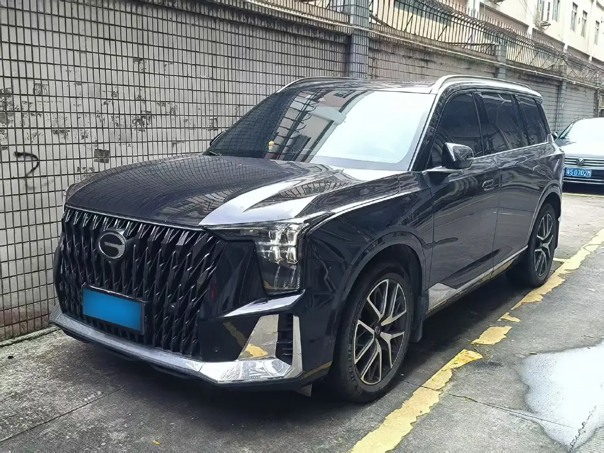 2022 GAC Trumpchi GS8 2.0T 190HP L4 E-CVT Hybrid