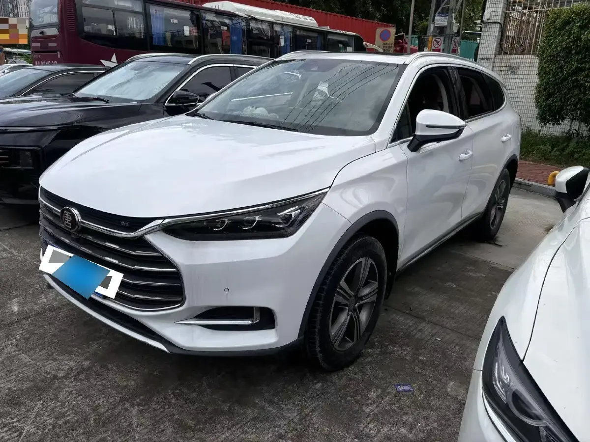 2019 BYD Tang 2.0T 192HP L4 6AT