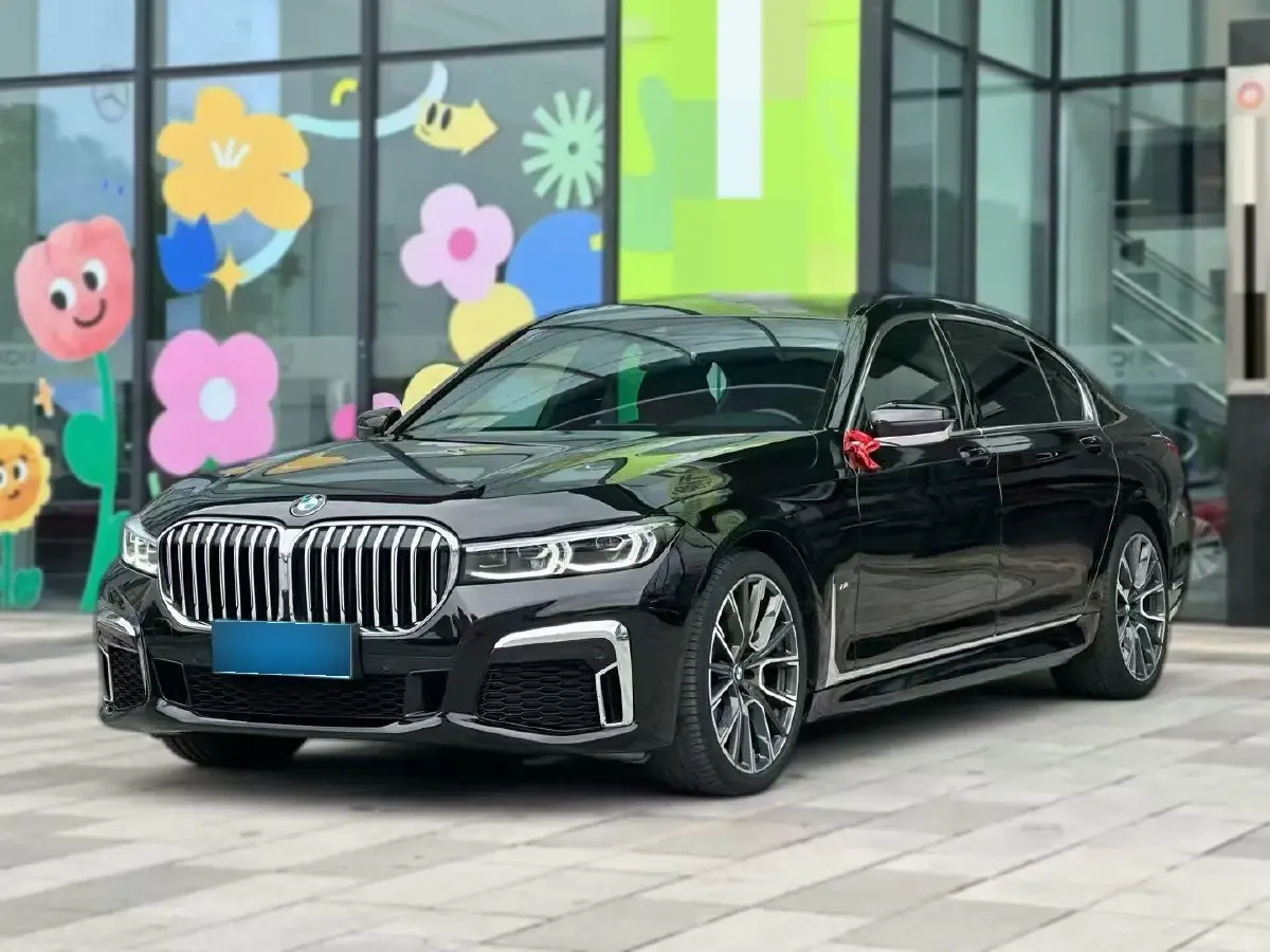 2021 BMW 7 Series 3.0T 340HP L6 8AT