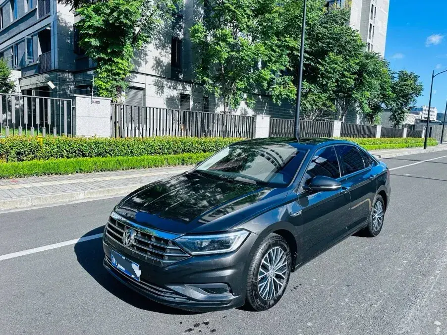 2020 Volkswagen Sagitar 1.4T 150HP L4 7DCT