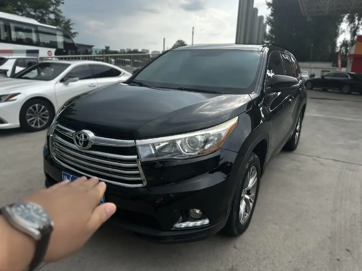 2017 Toyota Highlander 2.0T 220HP L4 6AT