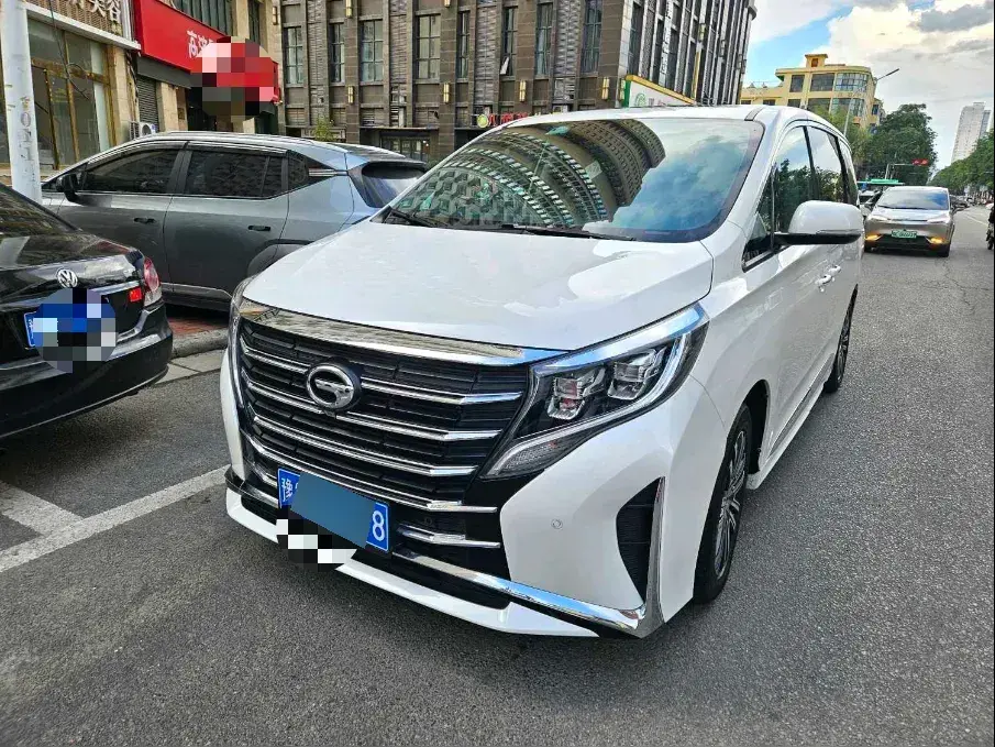 2021 GAC Trumpchi M8 2.0T 252HP L4 8AT