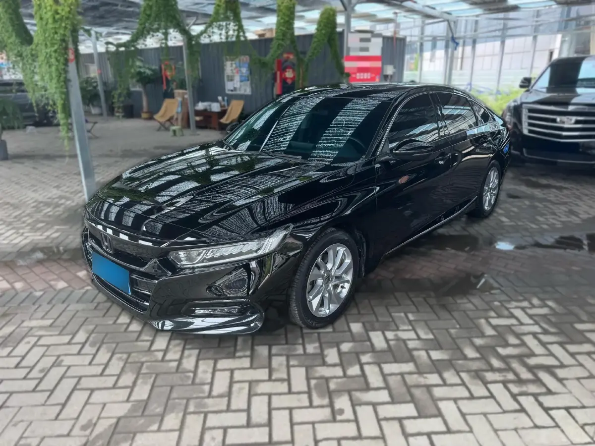 2018 Honda Accord 1.5T 194HP L4 CVT