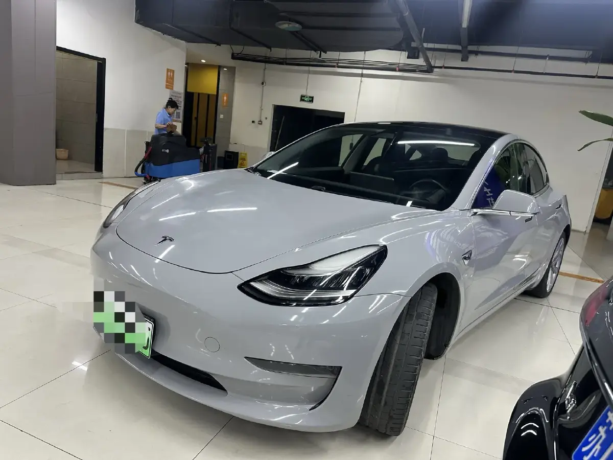 2019 Tesla Model 3 BEV 81KWH