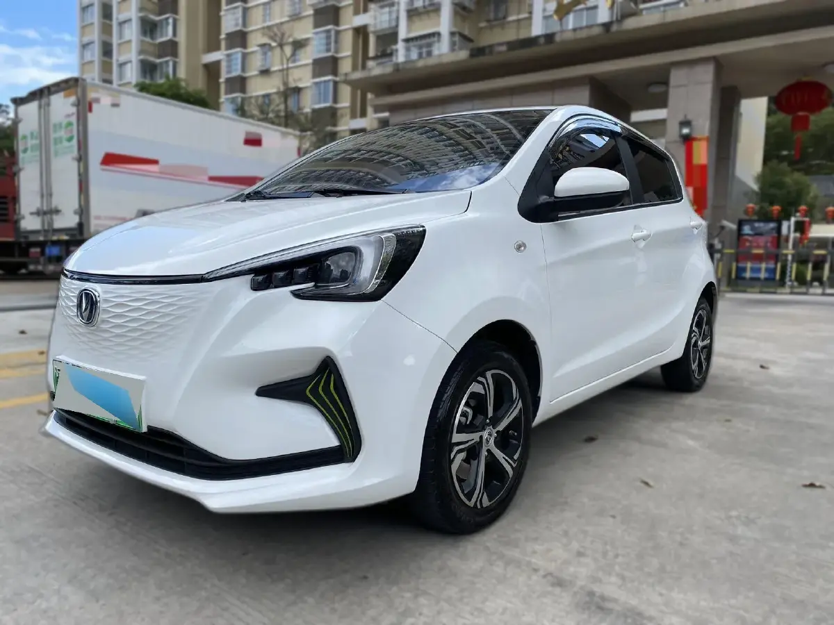 2020 ChangAn BenBen E-Star BEV 32.2KWH 2020 ChangAn BenBen E-Star BEV 32.2KWH