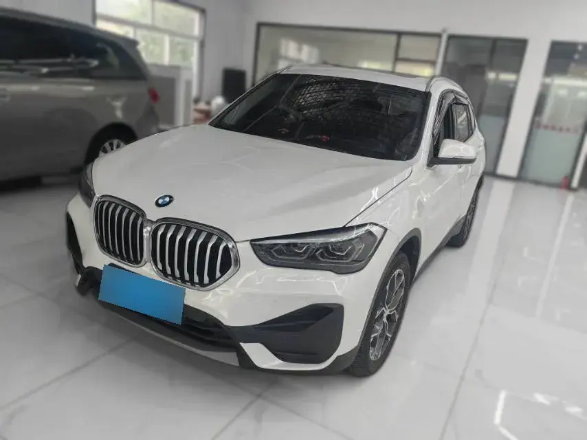 2021 BMW X1 2.0T 192HP L4 7DCT