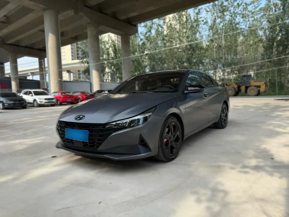 2022 Hyundai Elantra 1.5L 115HP L4 CVT