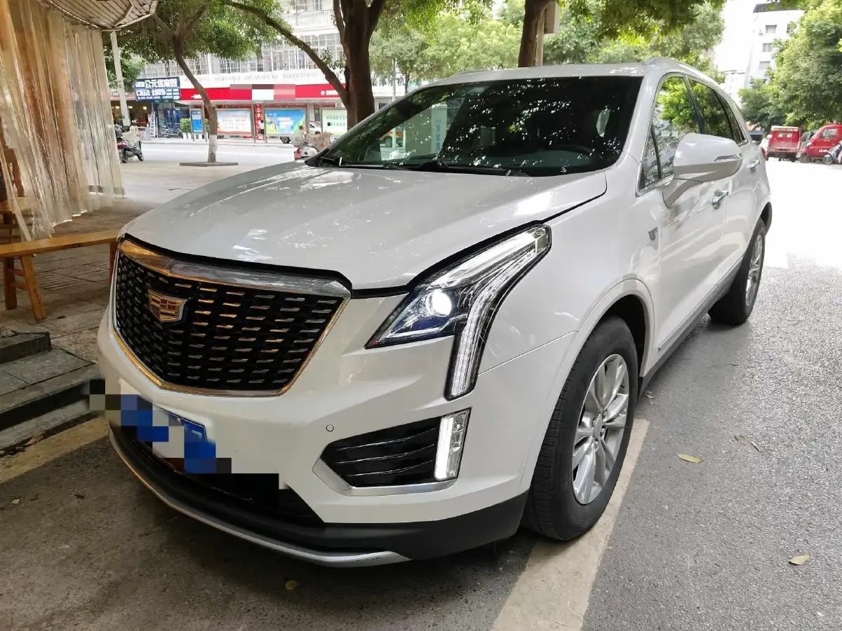 2021 Cadillac XT5 2.0T 237HP L4 9AT