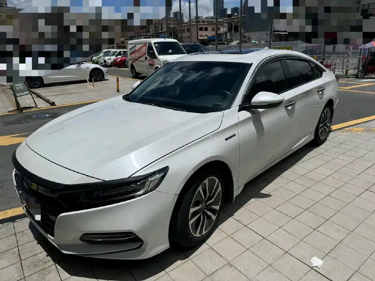 2022 Honda Accord 2.0L 146HP L4 E-CVT Hybrid
