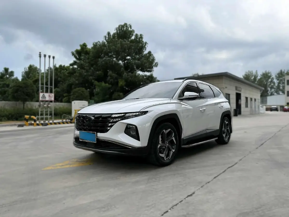 2023 Hyundai Tucson 1.5T 200HP L4 8AT