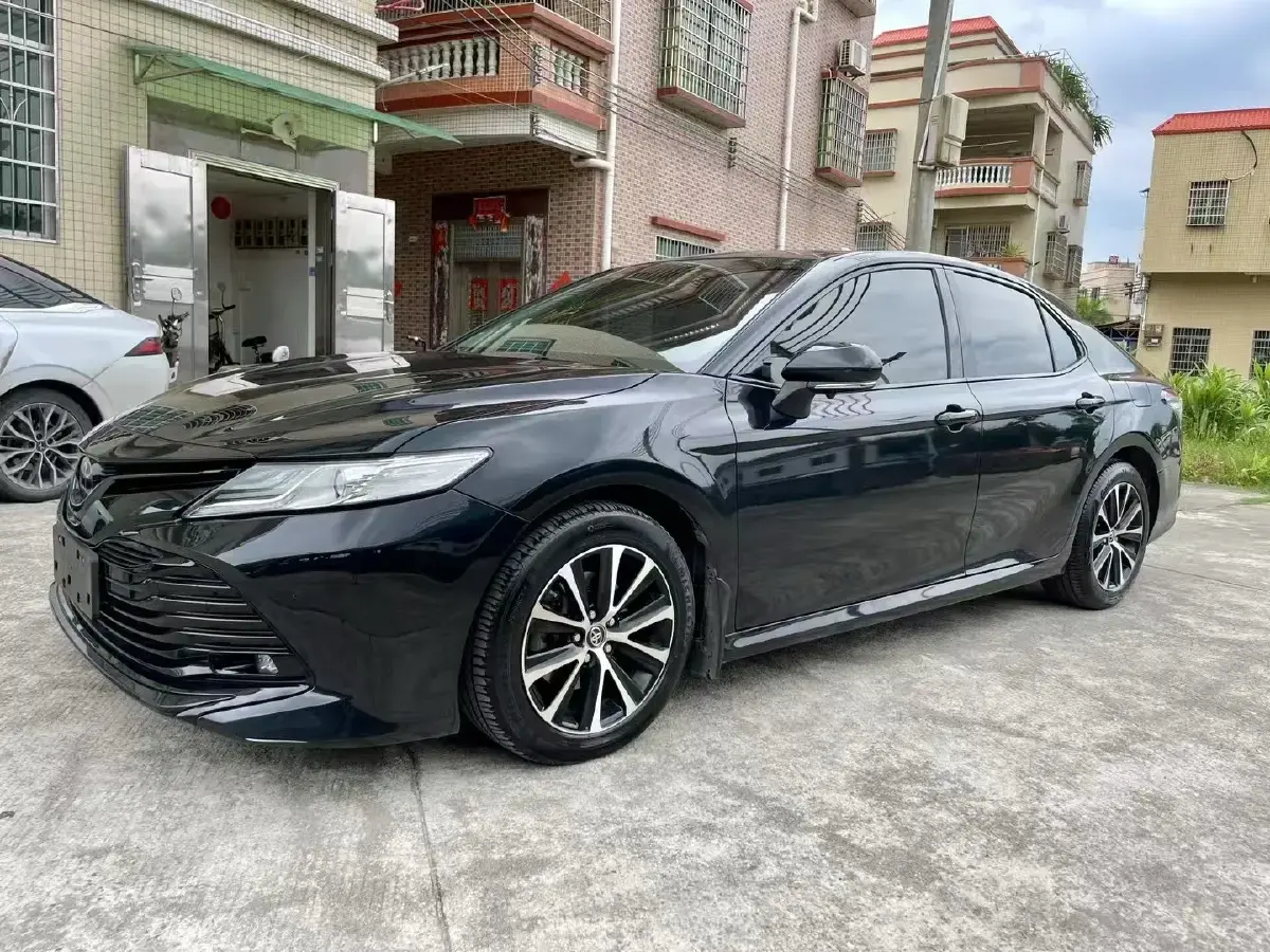 2018 Toyota Camry 2.0L 169HP L4 6AT
