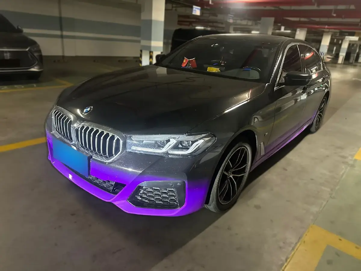 2021 BMW 5 Series 2.0T 184HP L4 8AT