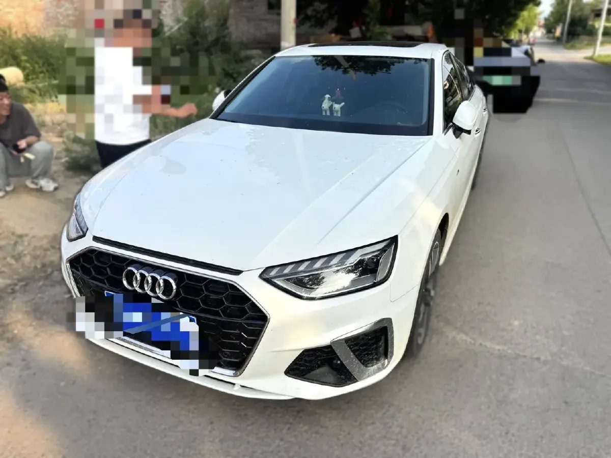 2020 Audi A4L 2.0T 150HP L4 7DCT