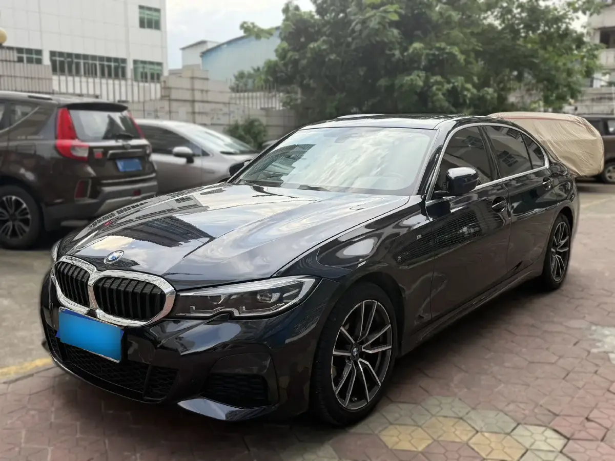 2022 BMW 3 Series 2.0T 156HP L4 8AT