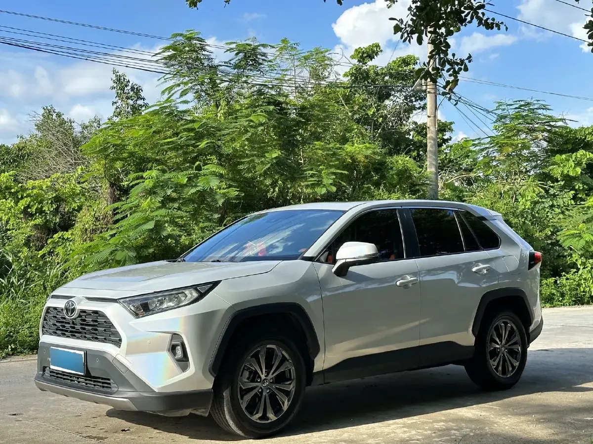 2023 Toyota RAV4 2.0L 171HP L4 CVT