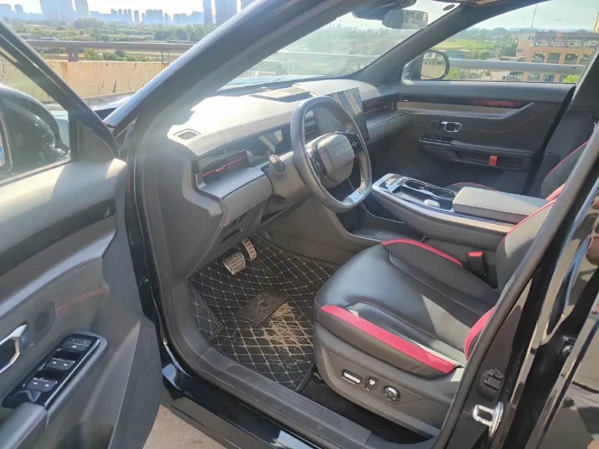2022 Jetour DASHING 1.6T 197HP L4 7DCT,autocango,china used car exporter,china ev exporter,chinese used car exporter,chinese used ev exporter