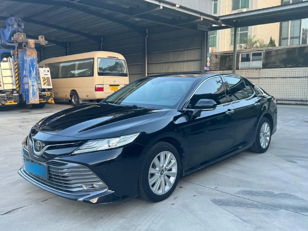 2018 Toyota Camry 2.0L 169HP L4 6AT