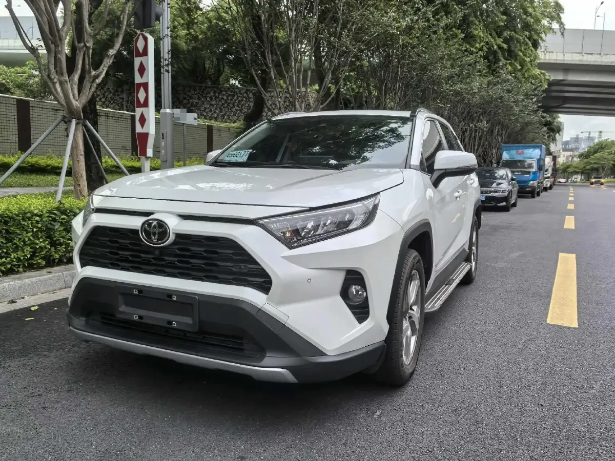 2022 Toyota RAV4 2.0L 171HP L4 CVT