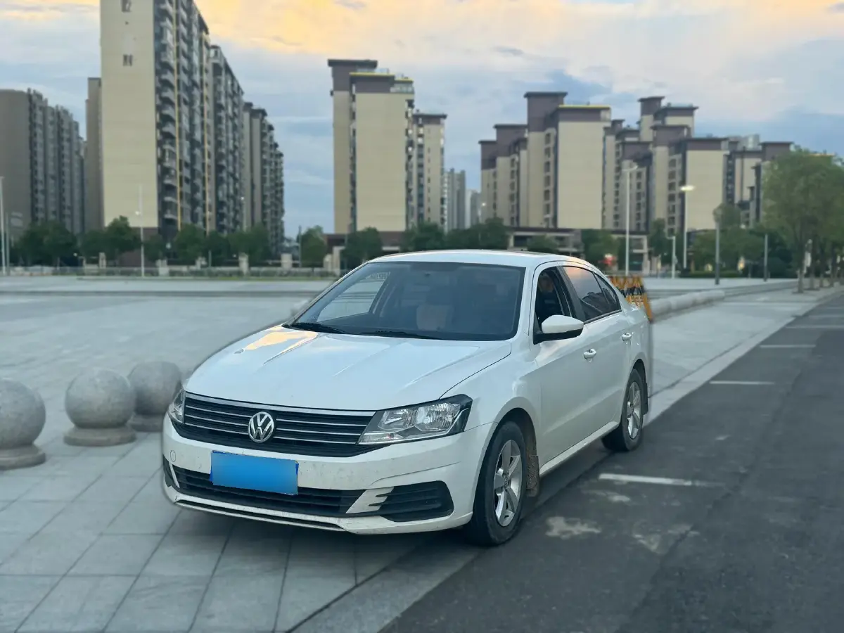 2019 Volkswagen Lavida 1.5L 112HP L4 6AT