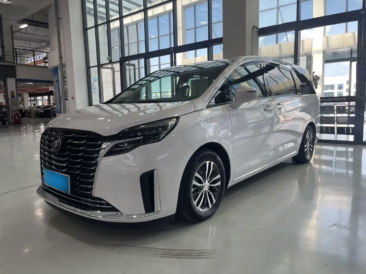 2023 Buick GL8 2.0T 237HP L4 9AT