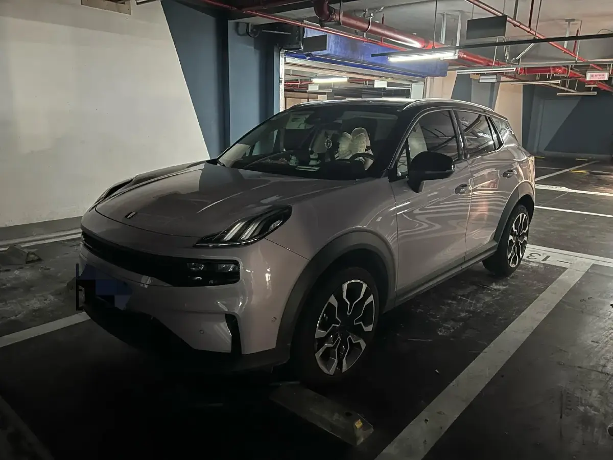 2022 LYNK&CO 06 EM-P 1.5T 177HP L3 7DCT PHEV 15.5KWH