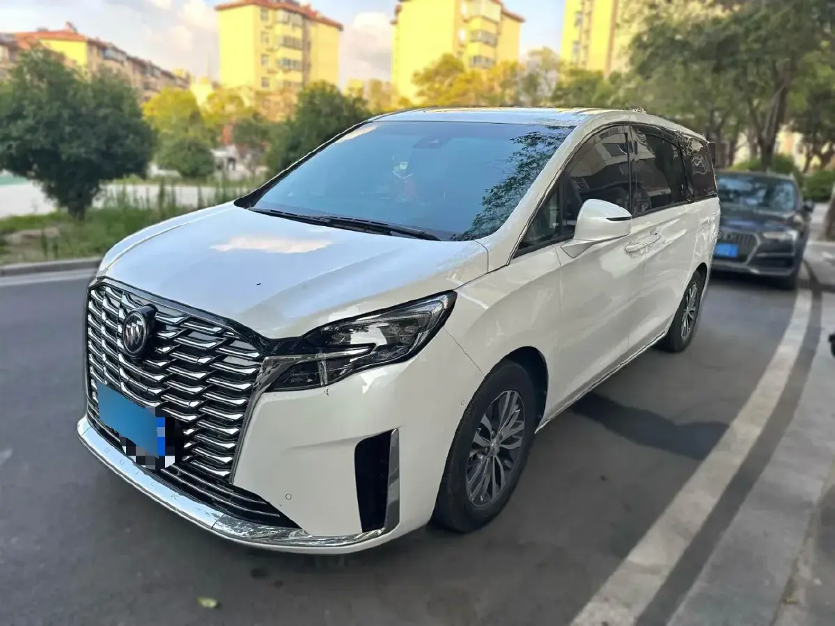 2023 Buick GL8 2.0T 237HP L4 9AT