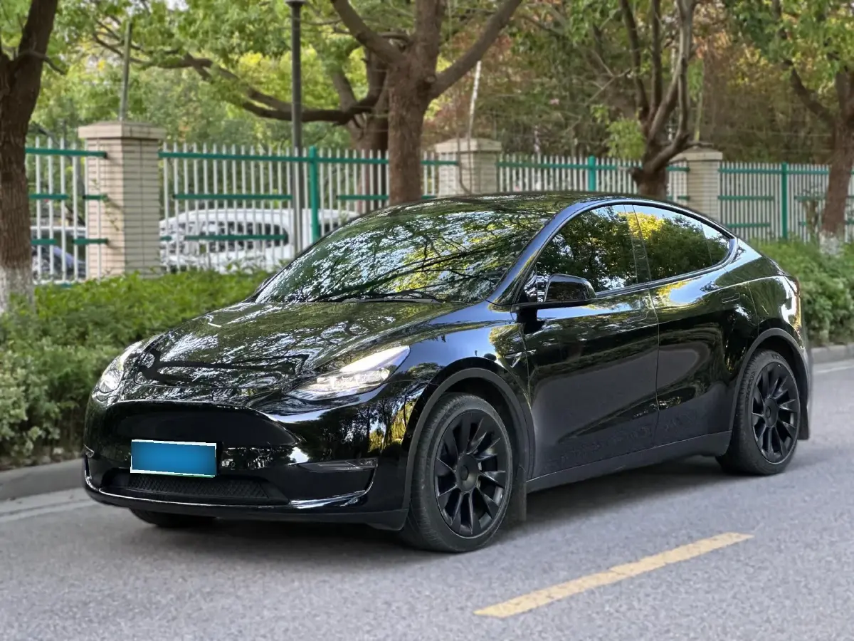 2021 Tesla Model Y BEV 60KWH