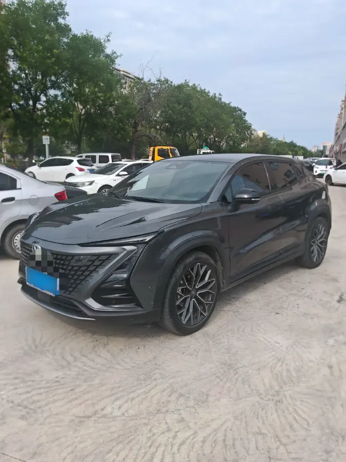 2022 ChangAn UNI-T 1.5T 188HP L4 7DCT